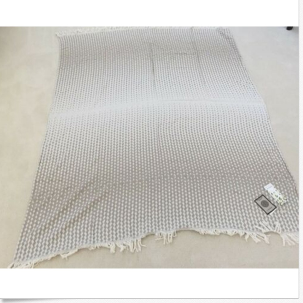 Mundu Throw Blanket Bedding Light Brown Vanilla Color Cotton blend New